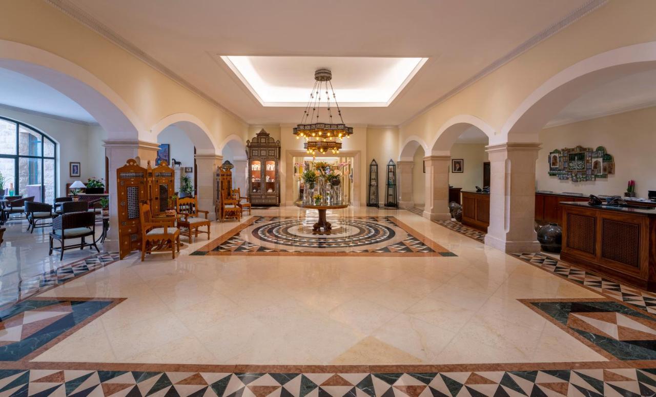 Moevenpick Resort & Spa Dead Sea Sweimeh Esterno foto Lobby