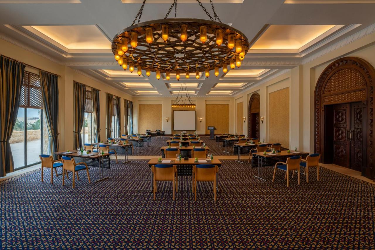 Moevenpick Resort & Spa Dead Sea Sweimeh Esterno foto The Westin Meeting Room