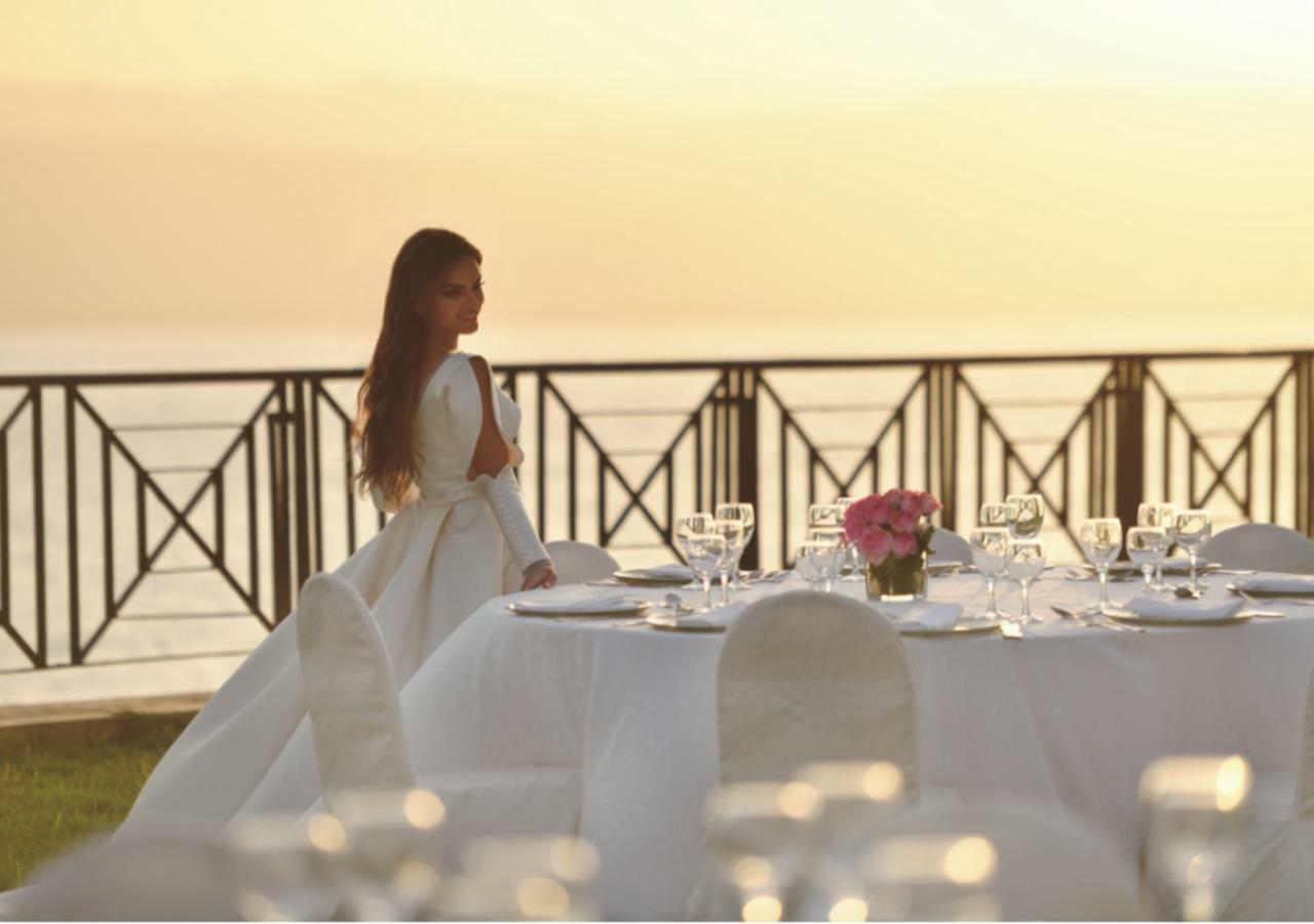 Moevenpick Resort & Spa Dead Sea Sweimeh Esterno foto Wedding at the hotel
